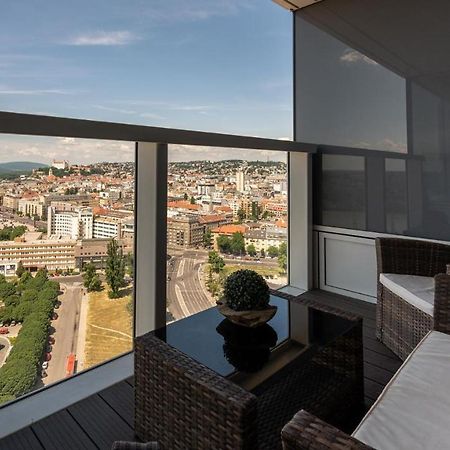 Апартаменты Panorama - Sunset And Castle View, 22Nd Floor, Garage, Ac Братислава Экстерьер фото